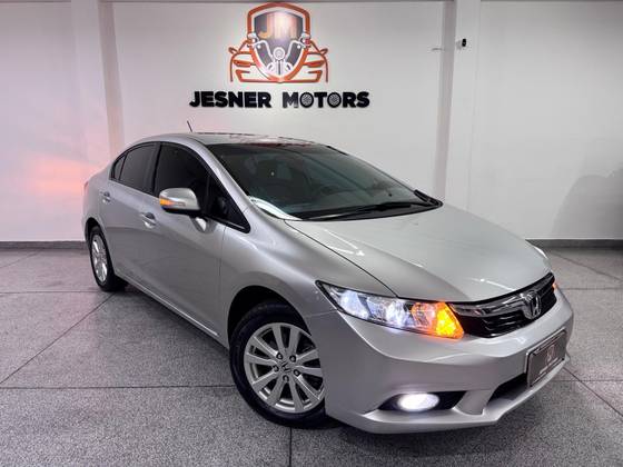 HONDA CIVIC 2.0 LXR 16V FLEX 4P AUTOMÁTICO HONDA CIVIC 2.0 LXR 16V FLEX 4P AUTOMÁTICO